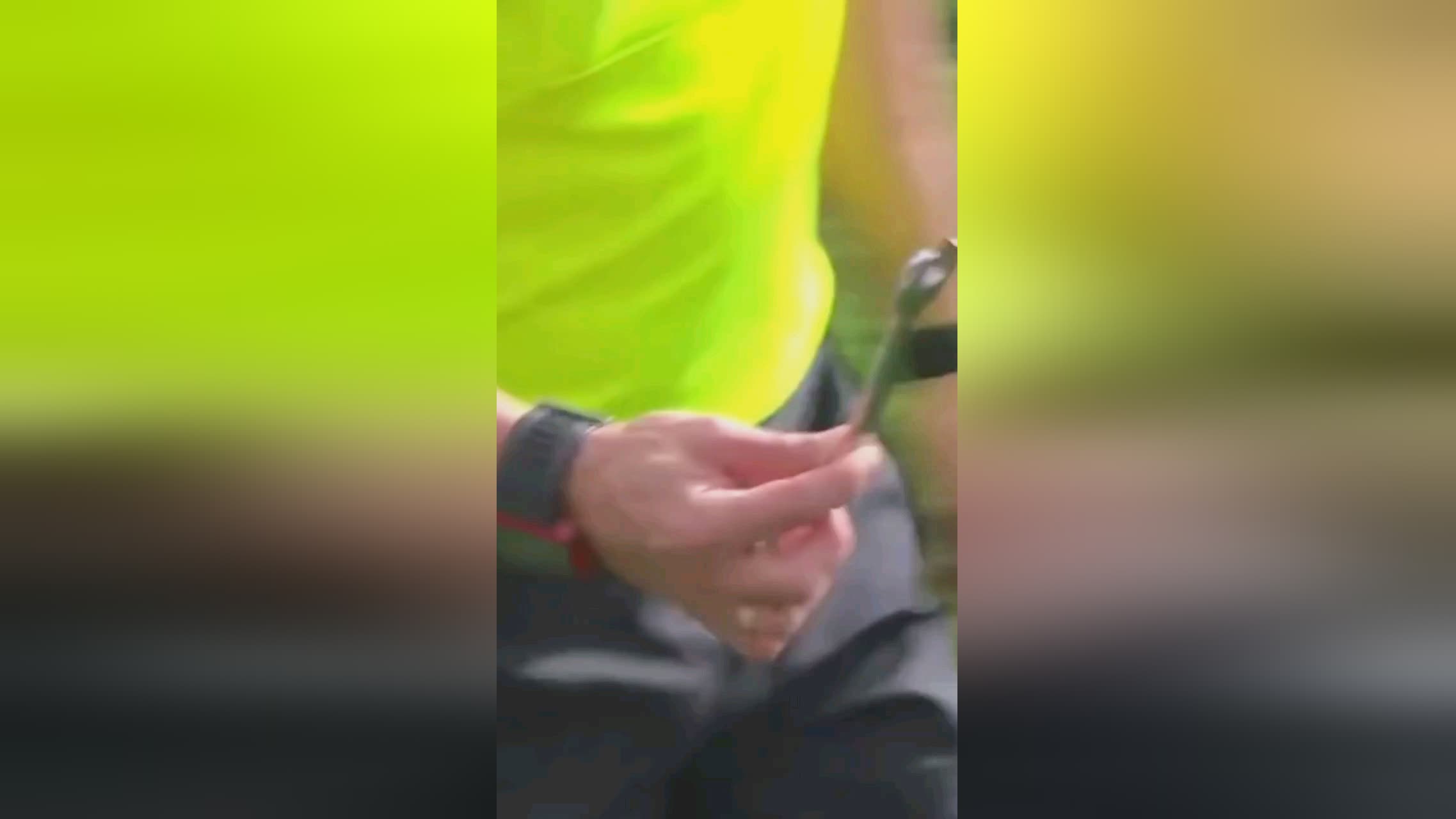 的治疗不仅